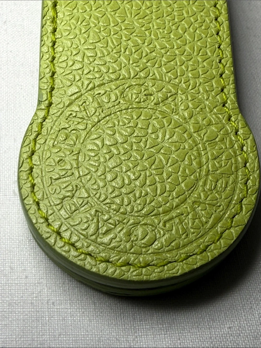 BVLGARI Leather Magnetic Money Clip Holder – Lime Green – With Box